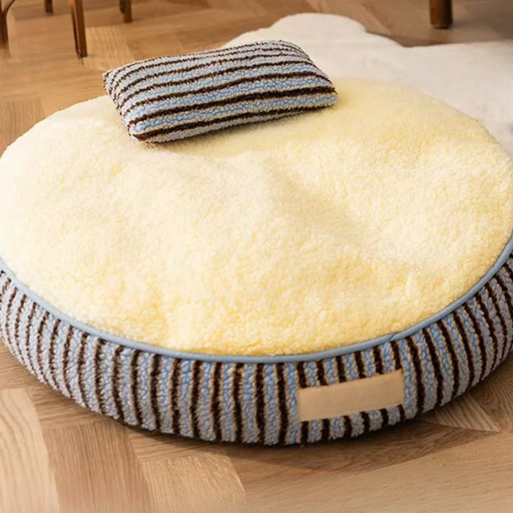 Round Plush Dog Bed with Soft Pillow for All Seasons