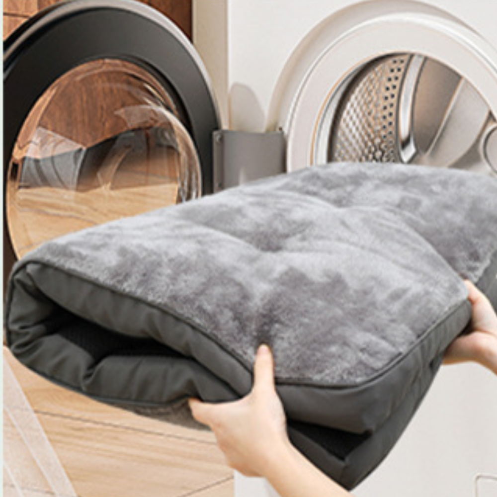 Durable Plush Washable Scratch-Resistant Large Dog Bed