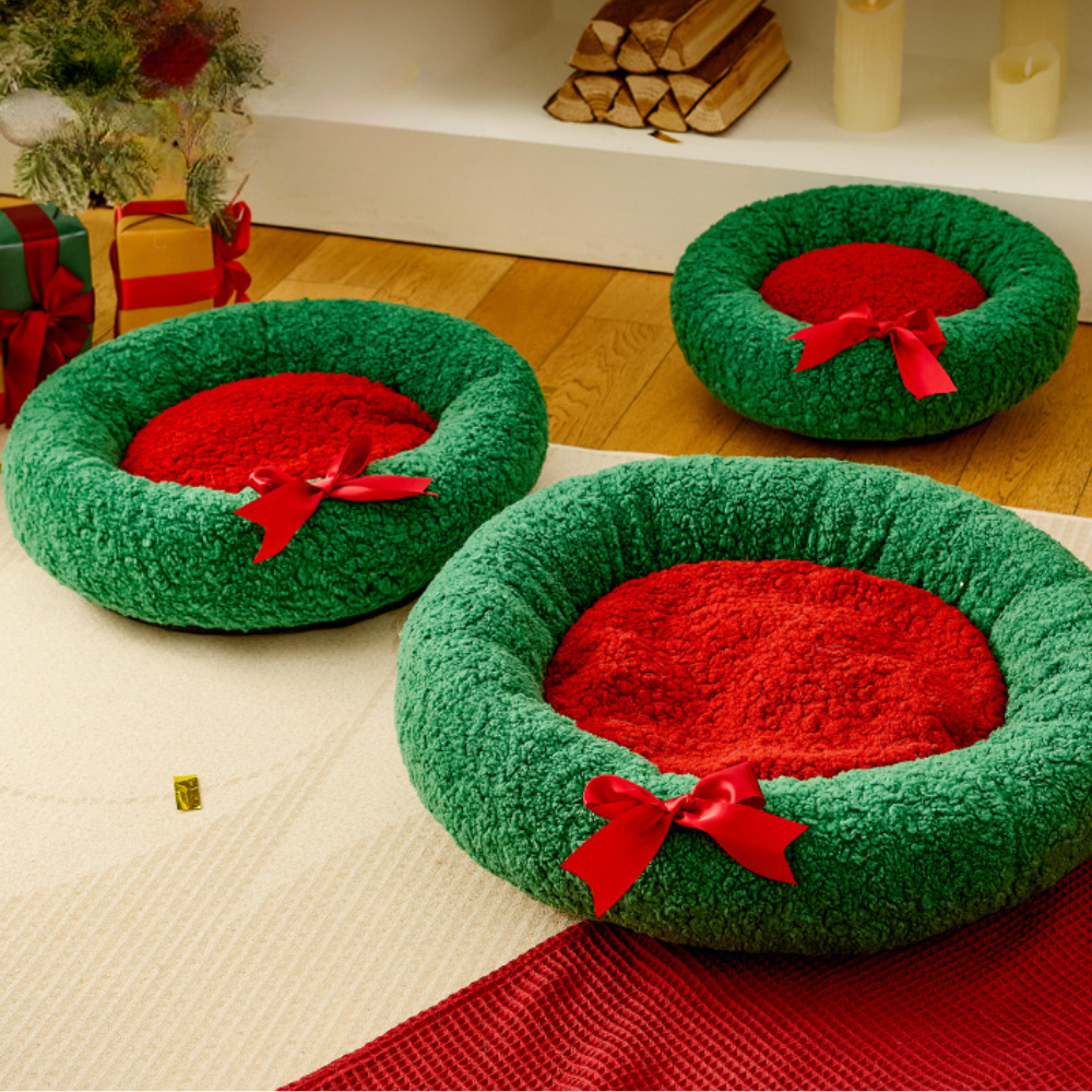 Christmas Round Plush Cozy Festive Bow Cat Dog Bed