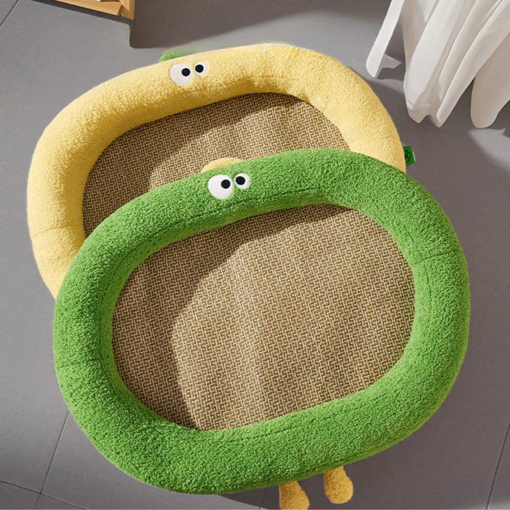 Natural Rattan Embroidery Cat Bed