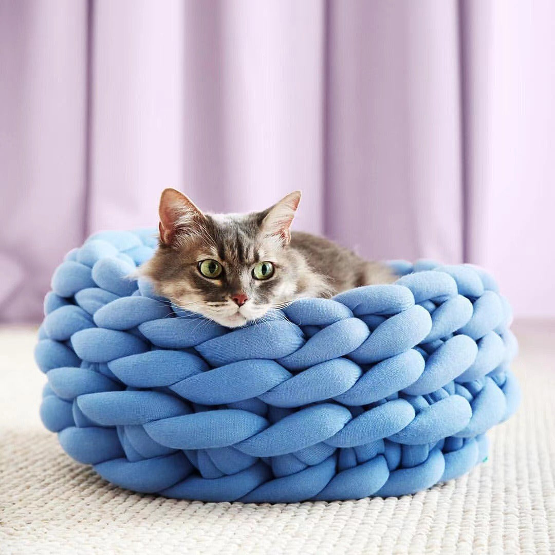 Handmade Knitted Cozy Nest Cat Bed