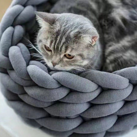 Handmade Knitted Cozy Nest Cat Bed